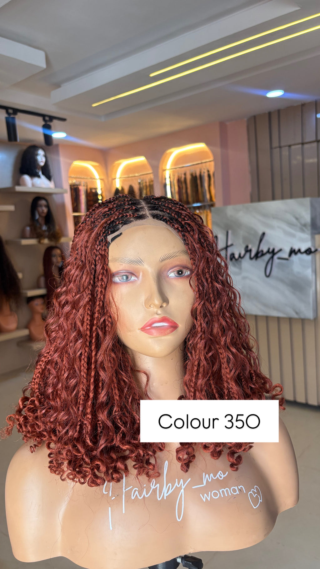 KNOTLESS BOHO BRAIDS WIG (short)